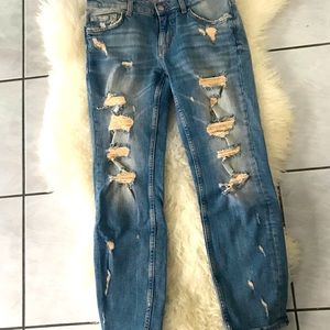 Zara distressed blue denim jeans